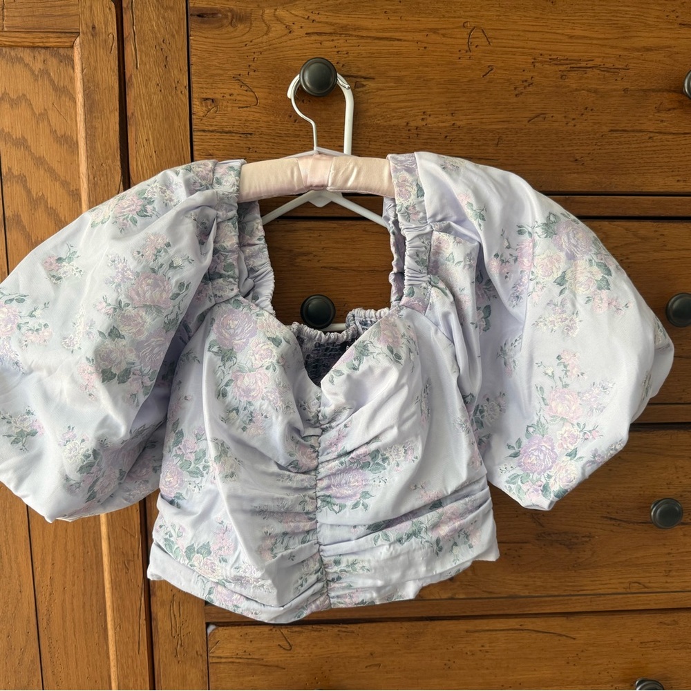 Express Lavender Floral Puff Sleeve Blouse